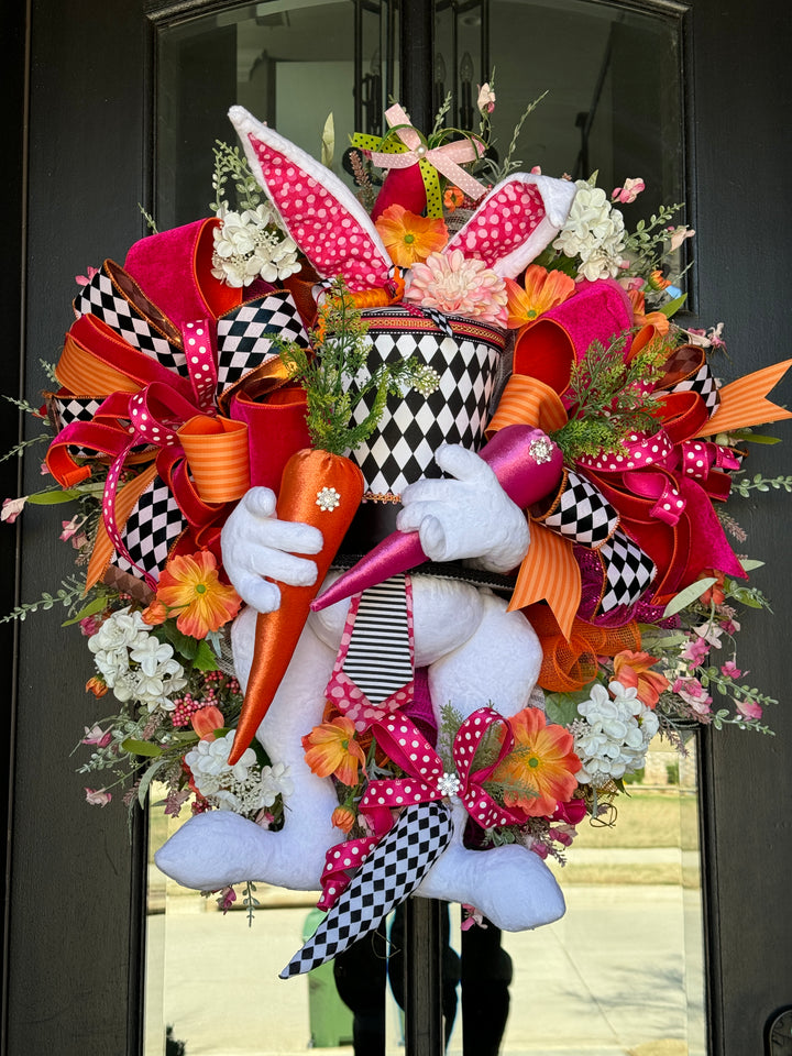 Large Bunny in the Hat Wreath