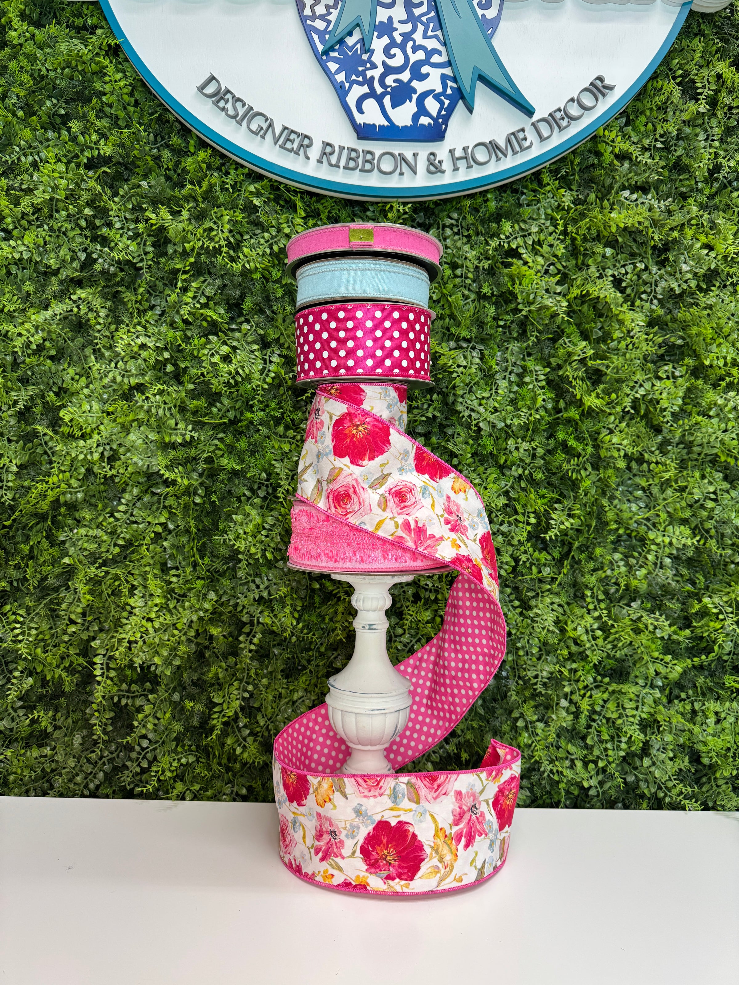5.7.2026 Floral Dots