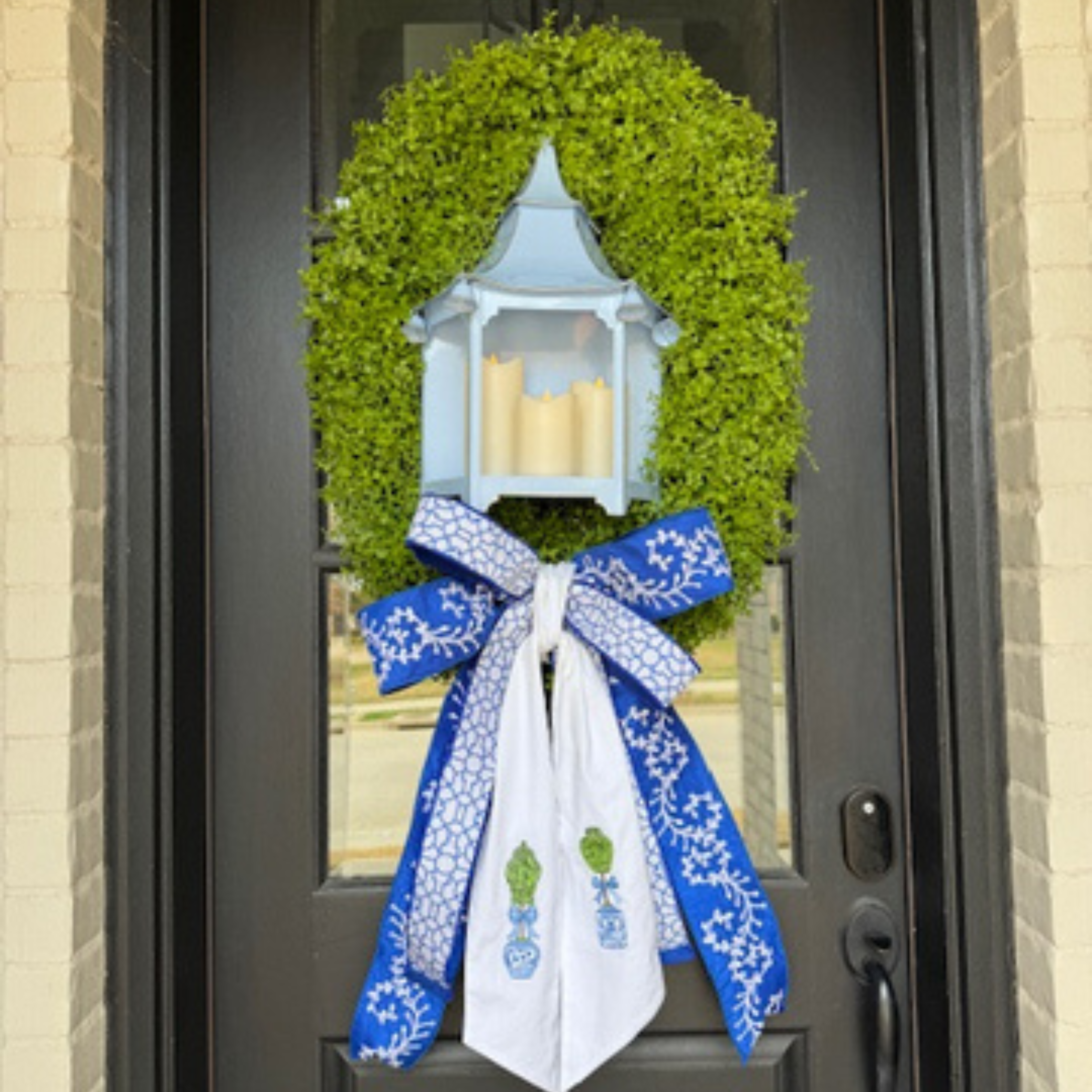 Chinoiserie Pagoda Wreath