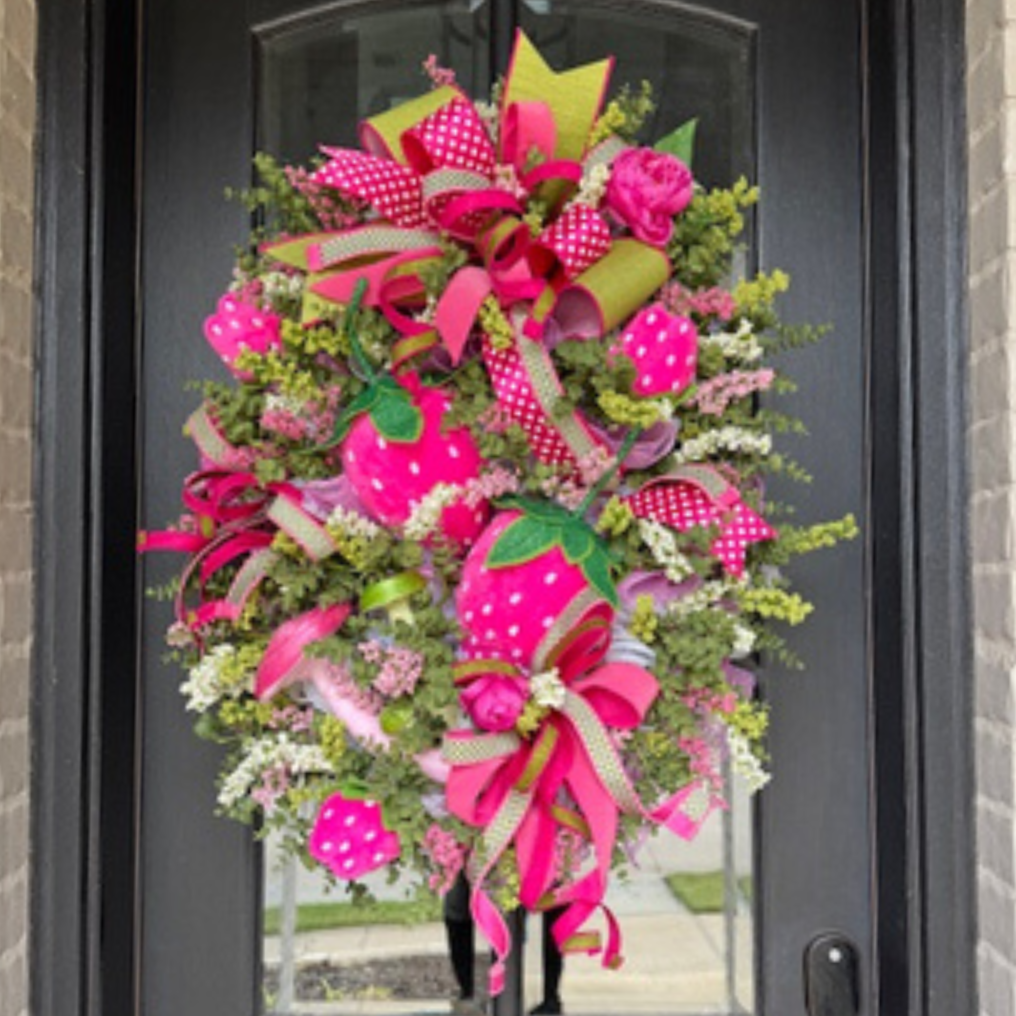 4.21.2026 Strawberry Wreath
