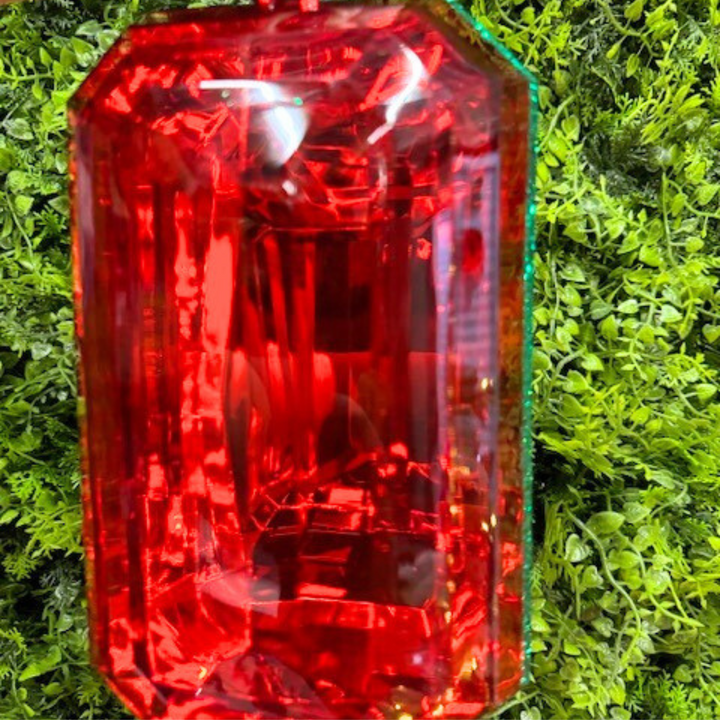 DC EXCLUSIVE Farrisilk 8" Red Gem with Green Glitter Rectangle Jewel