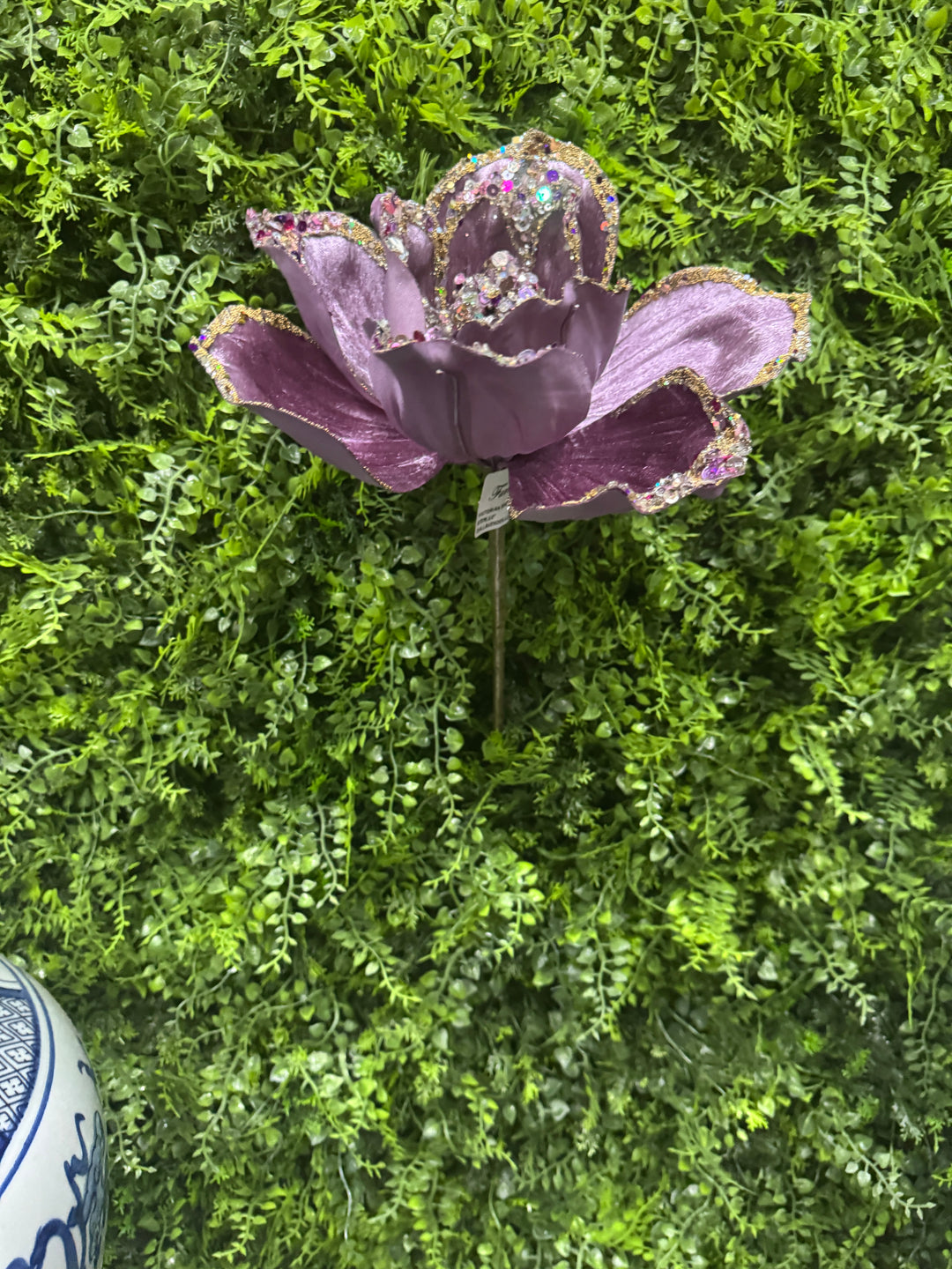 Farrisilk 10" Lavender Victorian Magnolia Stem