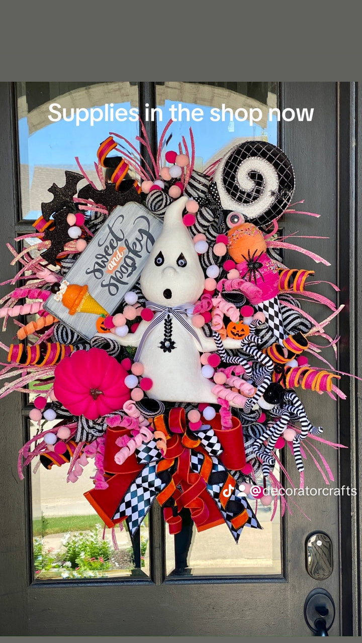 24" Wide Black and White Spider