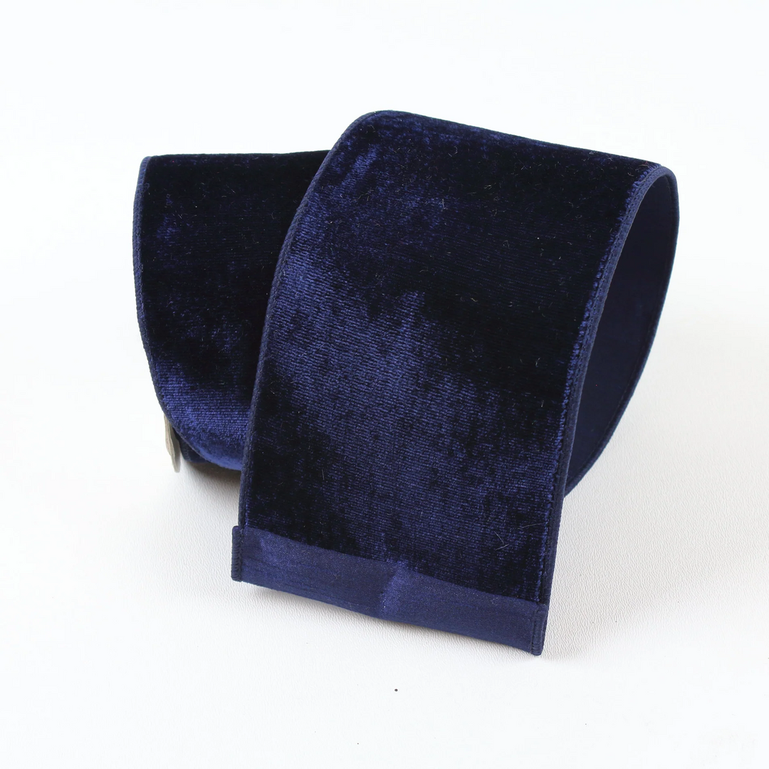 Farrisilk 2.5 inch x 10 yard navy blue velvet wired ribbon for designer bows, wreaths, Christmas décor, patriotic decorating, floral arrangements, gift wrapping, and luxury home décor.