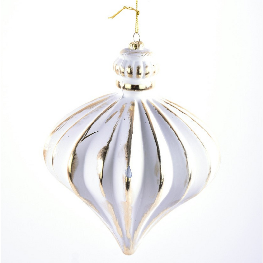 Direct Export 7" Matte Onion Ornament in White/Platinum