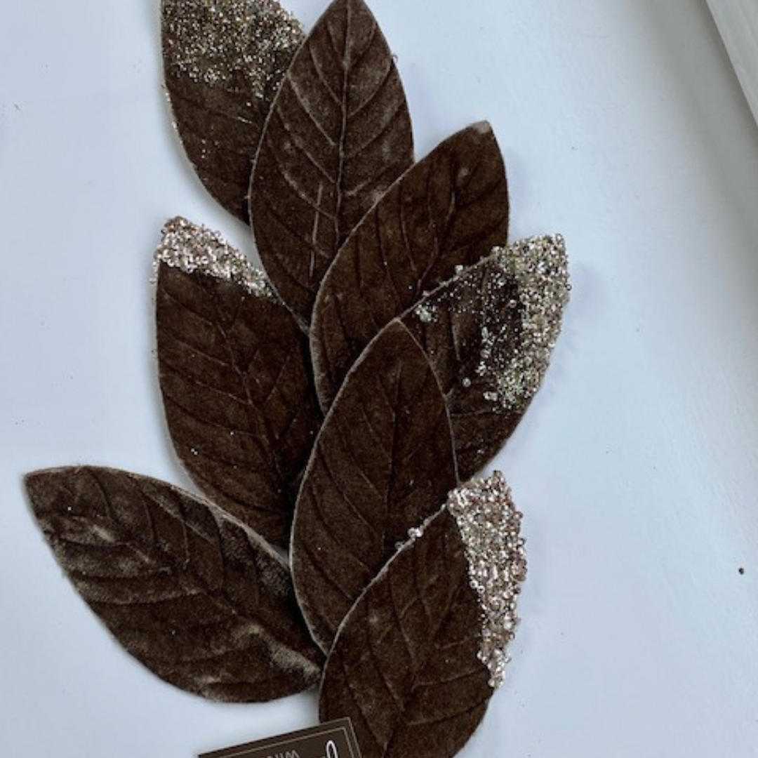 Winward 27" Leaf Pick with Glitter in Brown with Silver