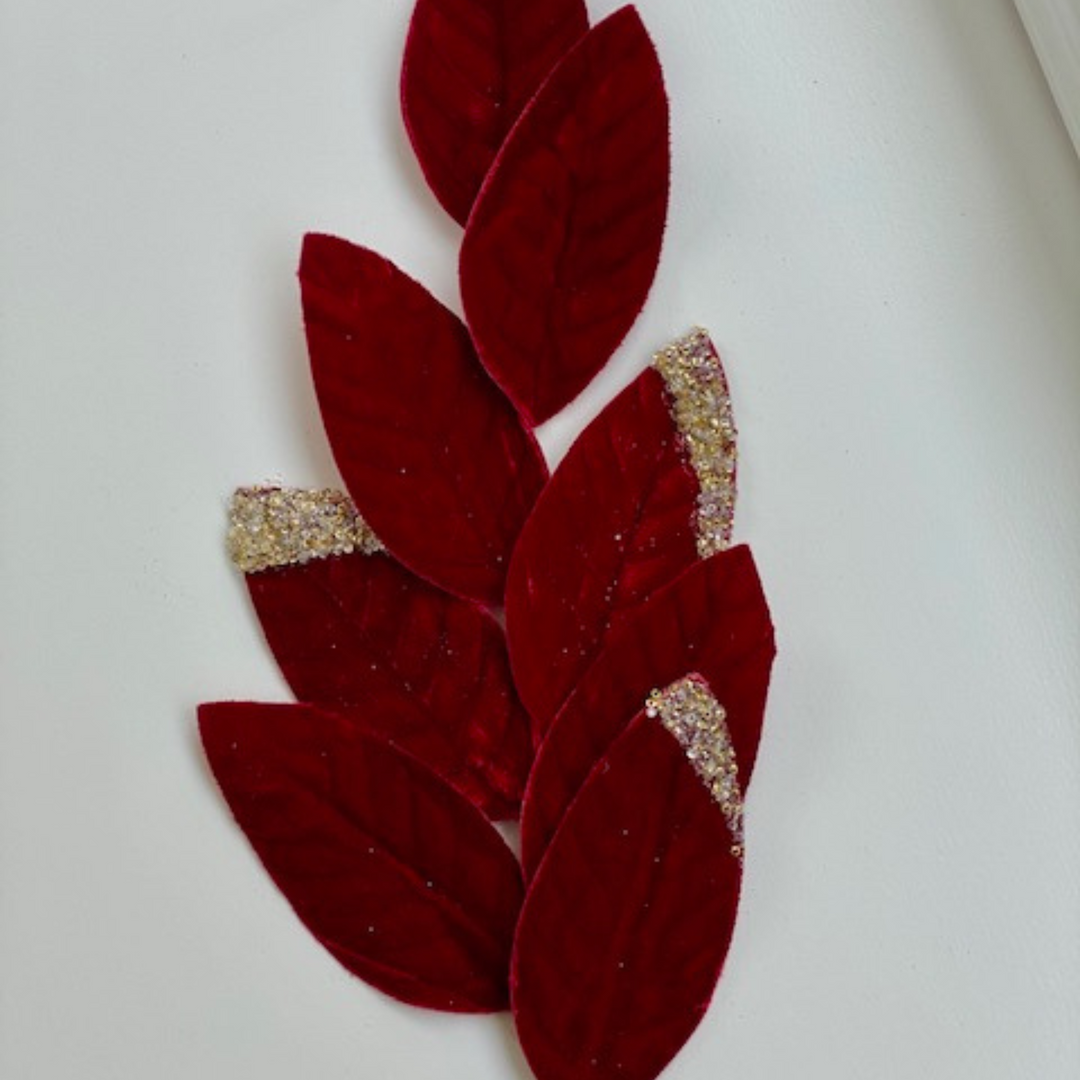 Winward 27" Leaf Pick with Glitter in Red with Silver/Gold