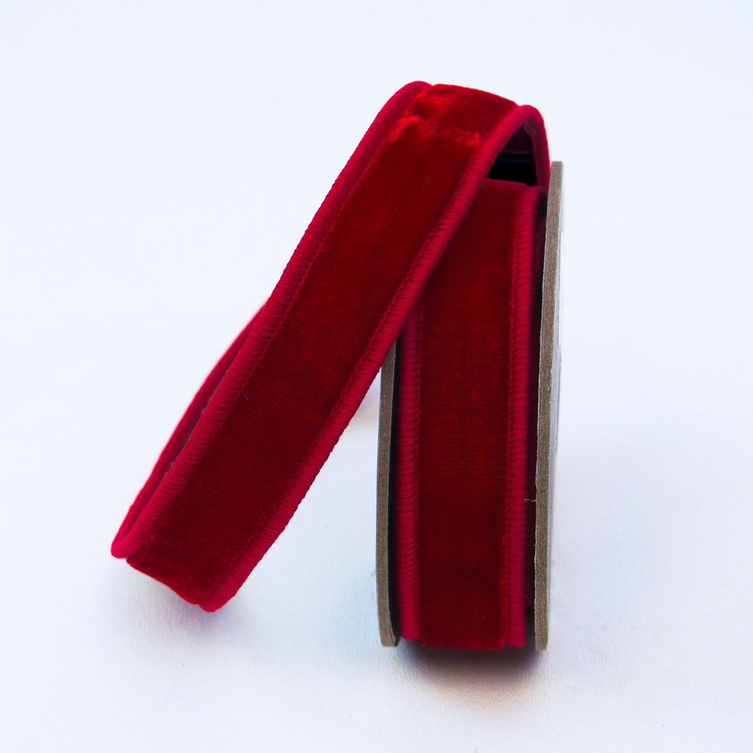 Farrisilk LUXURY 1 x 10 YD Red Velvet Wired Ribbon – DecoratorCrafts