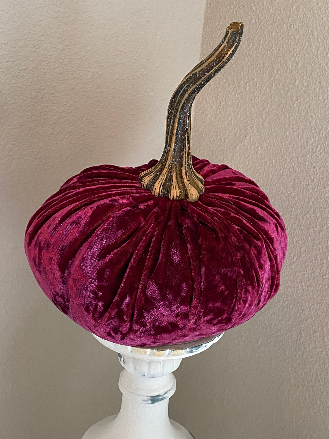 7.5" Large Velvet Pumpkin in Luxe Berry
