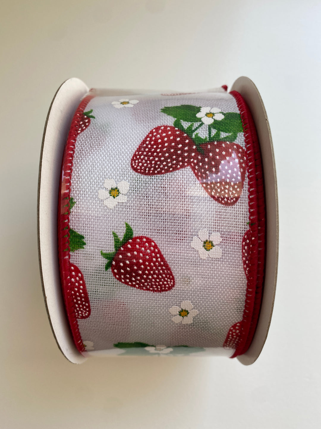 Farrisilk 2.5" x 10 YD Strawberry Fields Wired Ribbon in White/Red